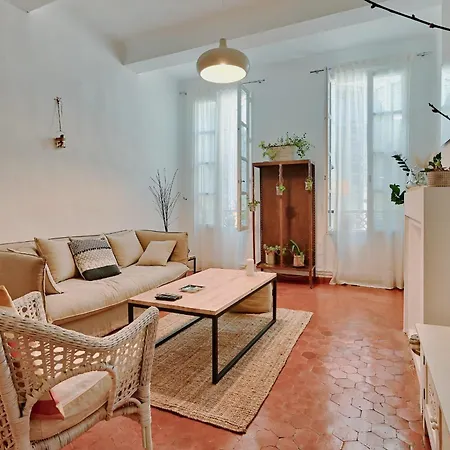 Appartement Tanneurs Furnished Flat Aix-en-Provence