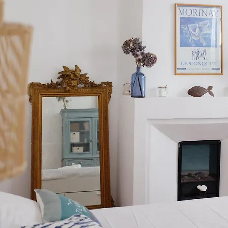 Tanneurs Furnished Flat