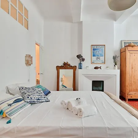 Appartement Tanneurs Furnished Flat