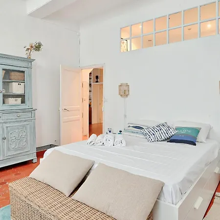 Tanneurs Furnished Flat Appartement *